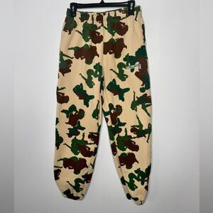 unrealistic ideas camo pants size medium